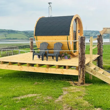 The Dozy Donkey Farm Shepherd Hut 아파트 밸리셰넌